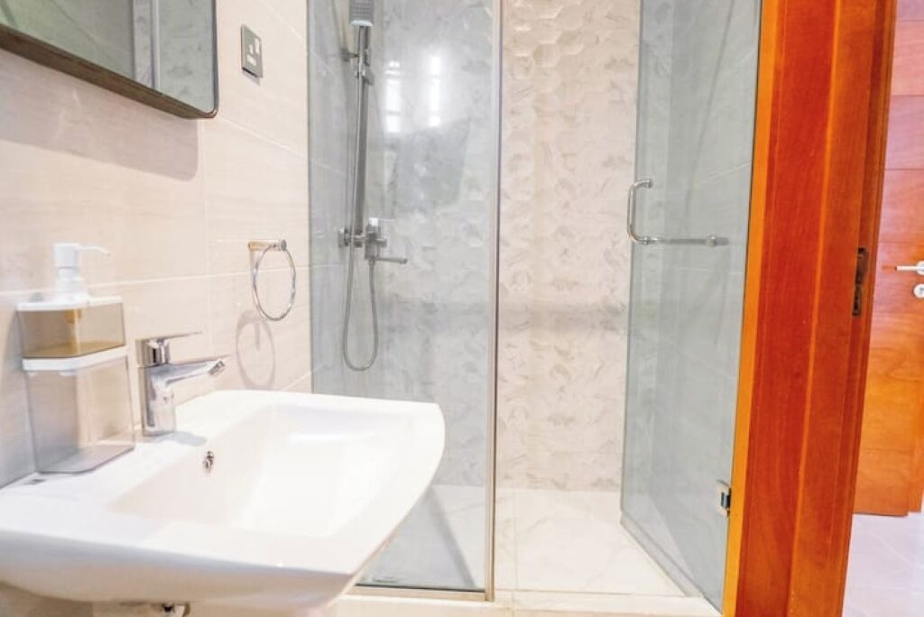 Photo of Bathroom in Ikoyi