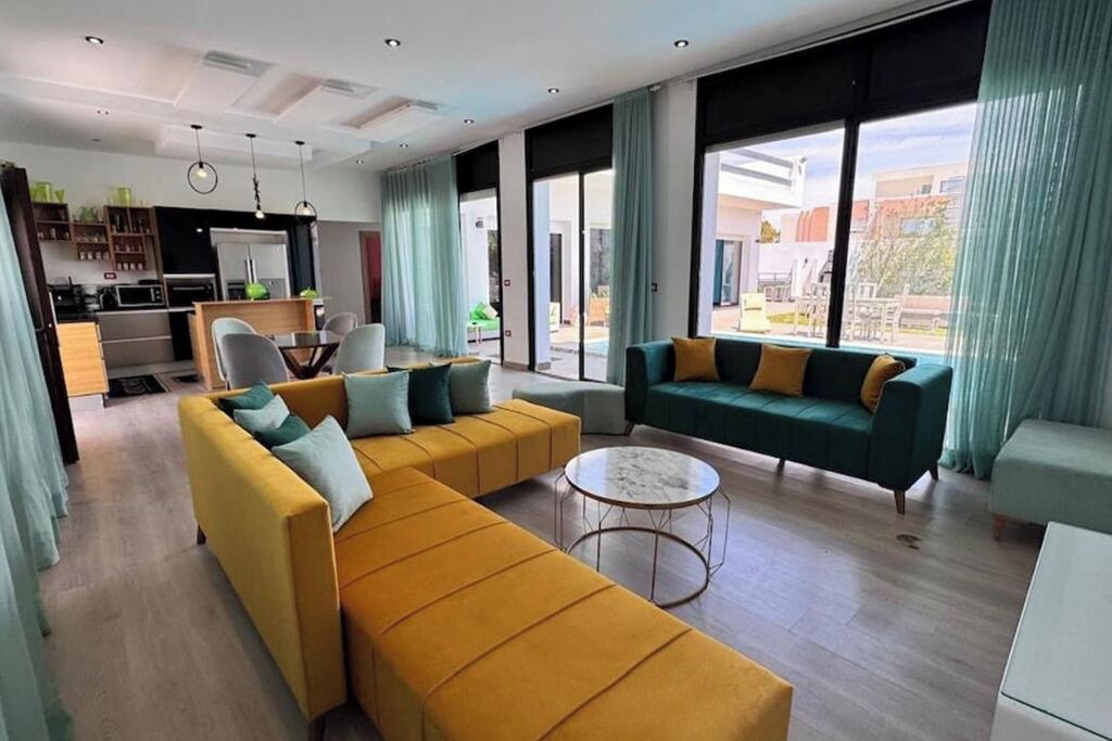 Photo of Livingroom in Yasmine