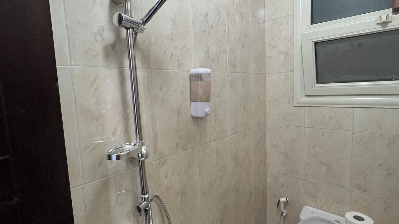 Photo of Bathroom in Garden City