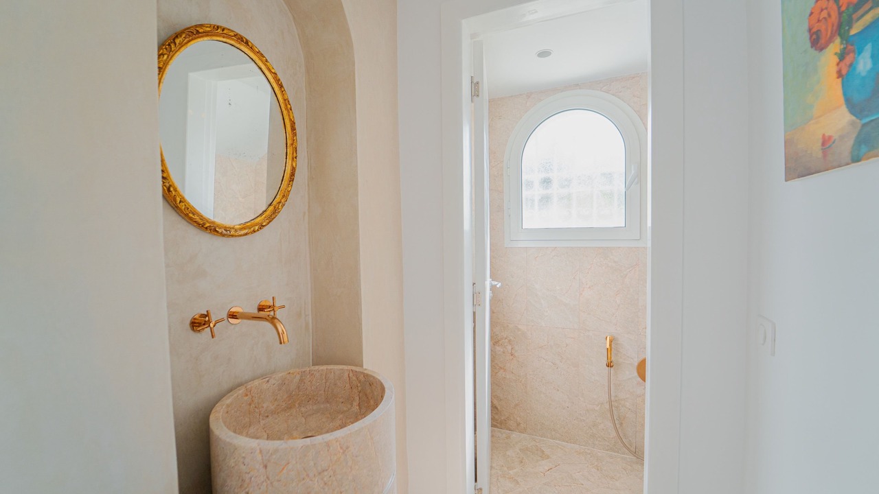 Photo of Bathroom in La Marsa
