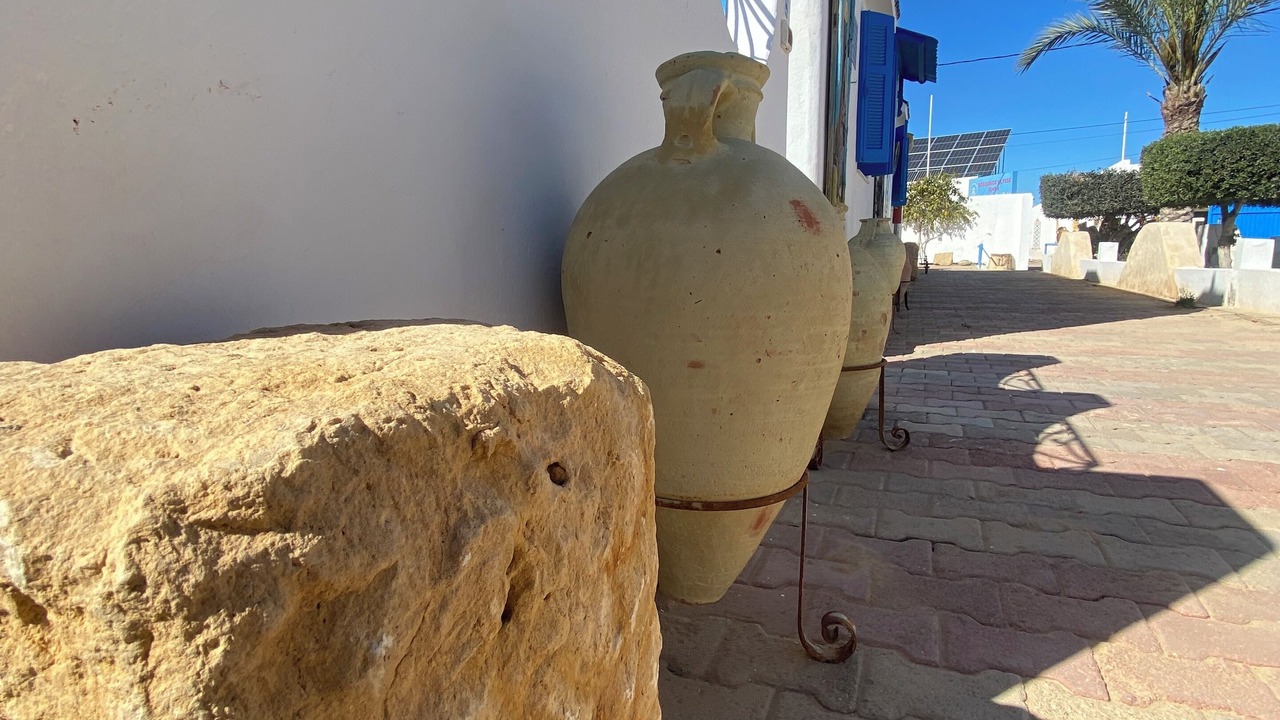 Photo of Others in Erriadh
