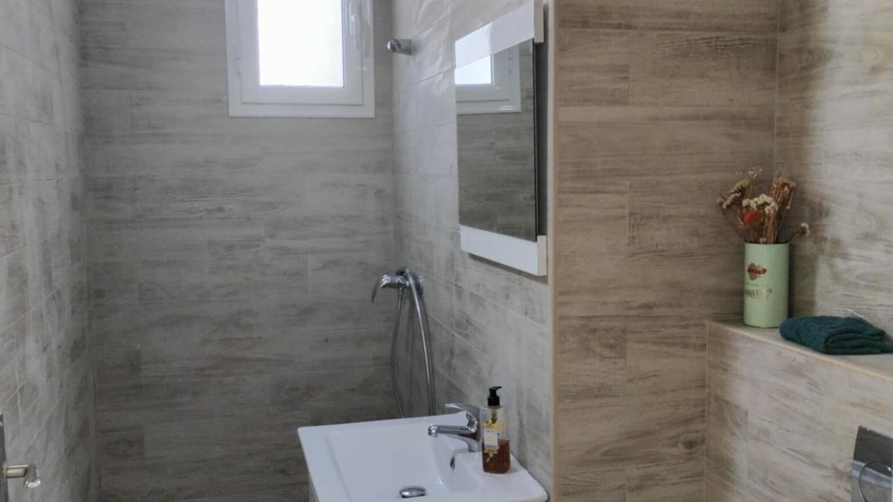 Photo of Bathroom in Sakiet Ezzit