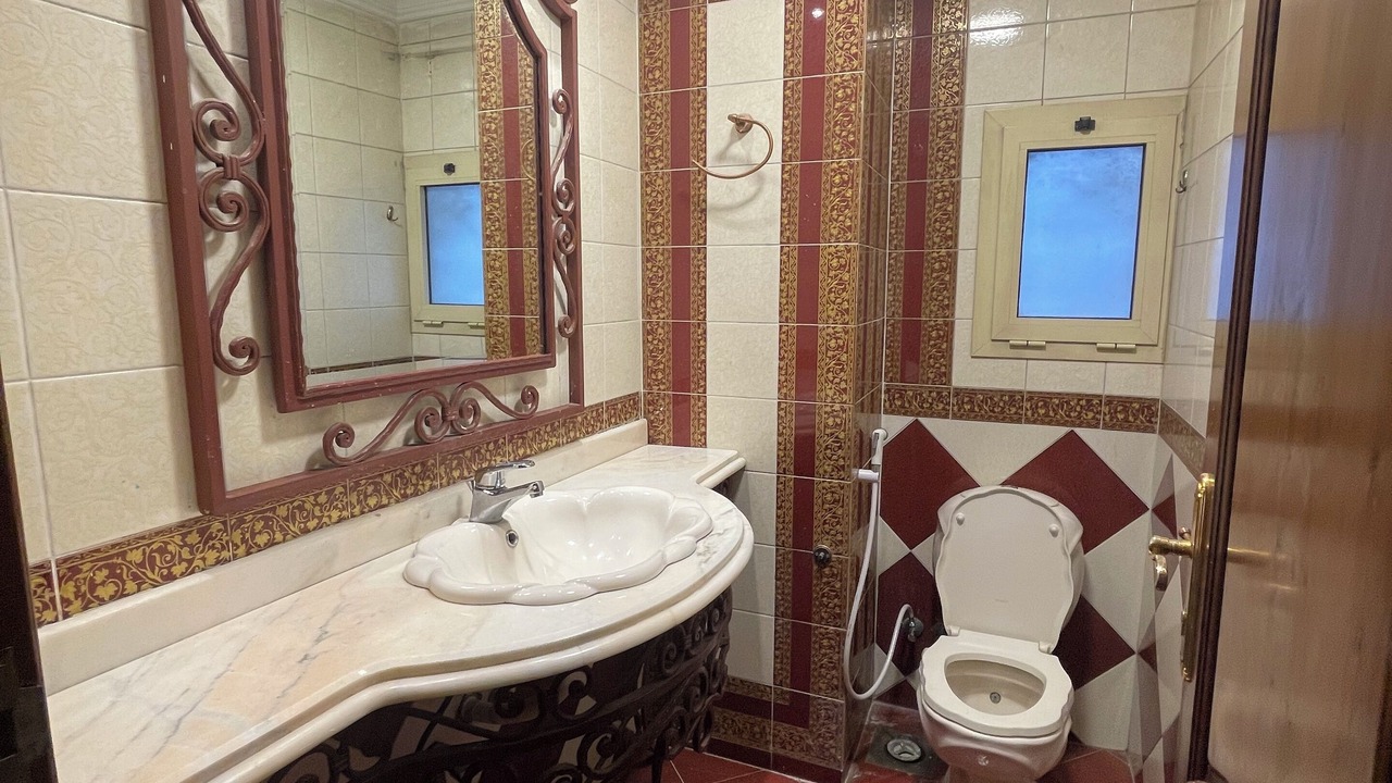 Photo of Bathroom in Agouza