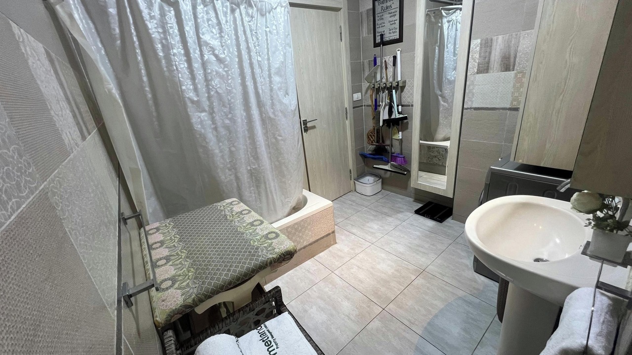 Photo of Bathroom in Az-Zaytun