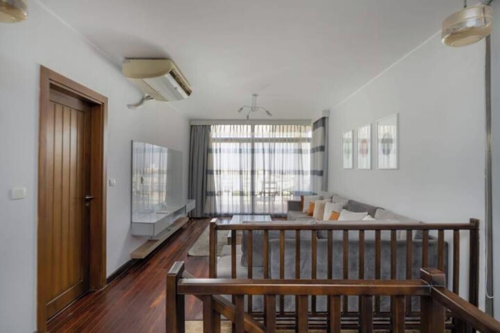 Photo of Livingroom in Oula