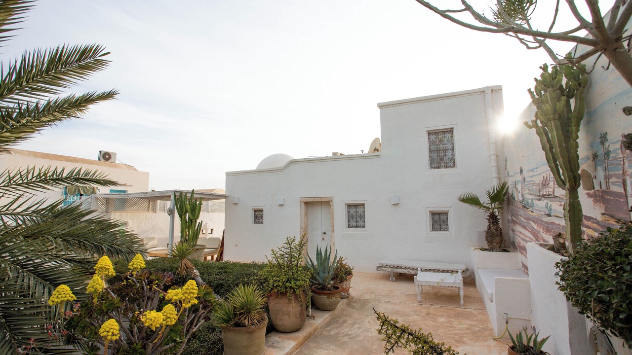 Photo of Patio Balcony in Erriadh