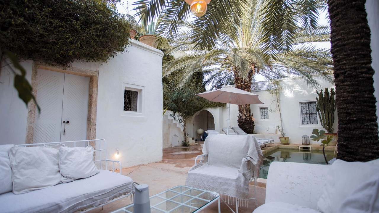 Photo of Patio Balcony in Erriadh