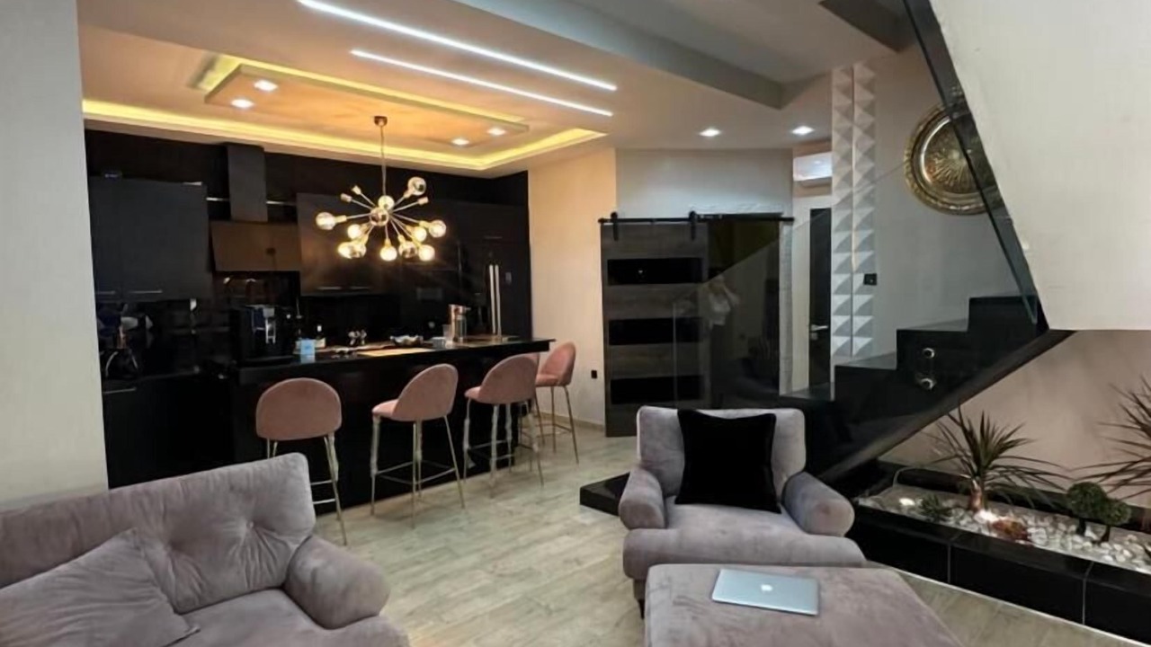 Photo of Livingroom in Eastern Khezama