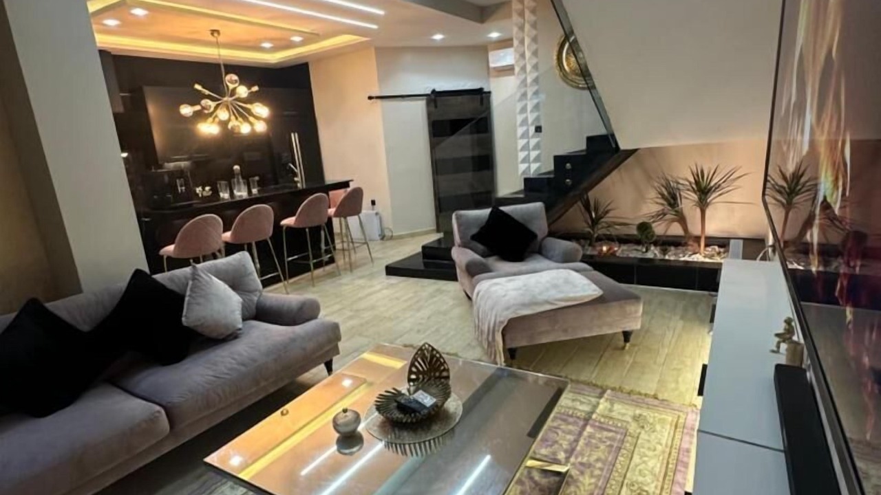 Photo of Livingroom in Eastern Khezama