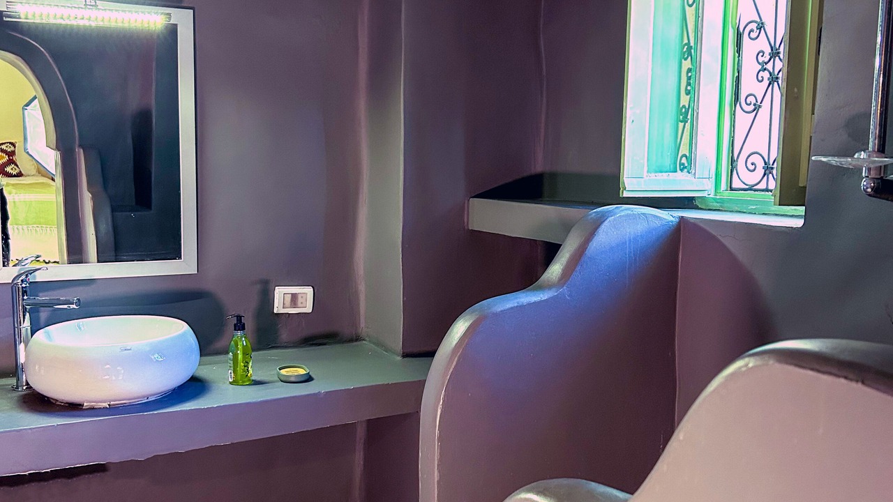 Photo of Bathroom in Erriadh