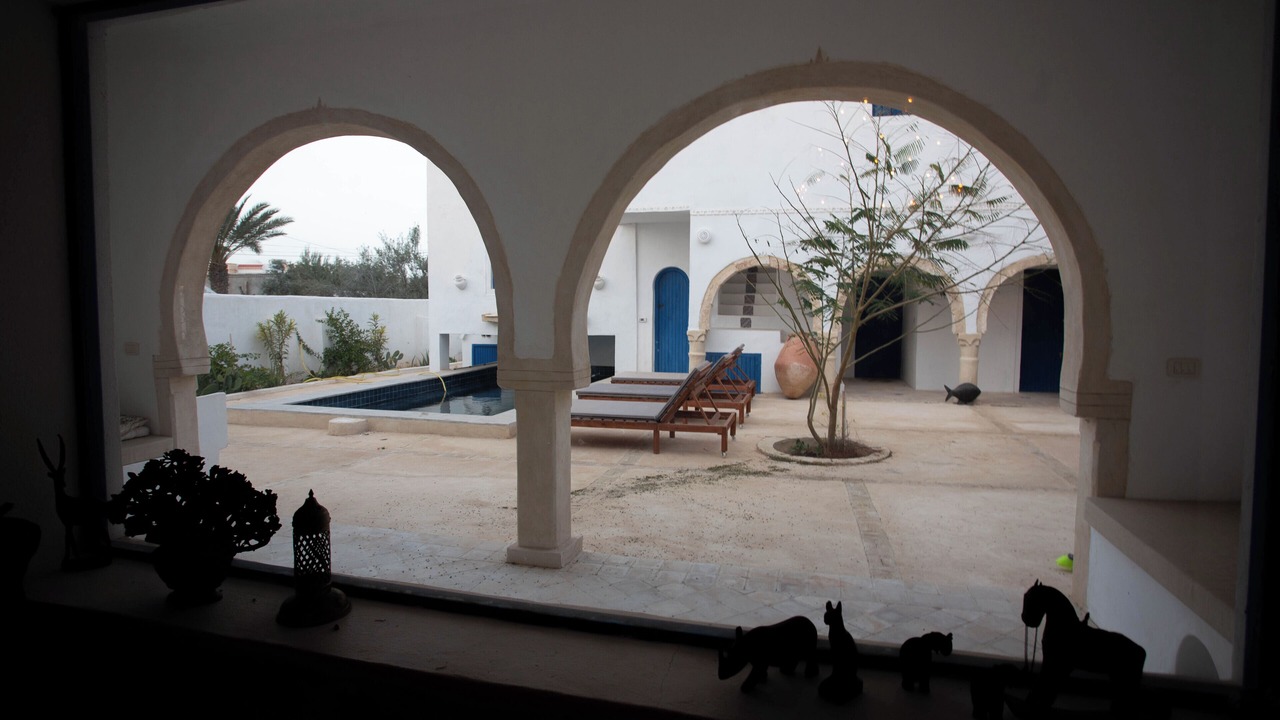 Photo of Others in Erriadh