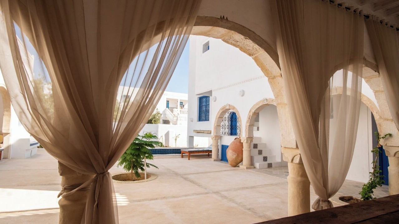 Photo of Patio Balcony in Erriadh