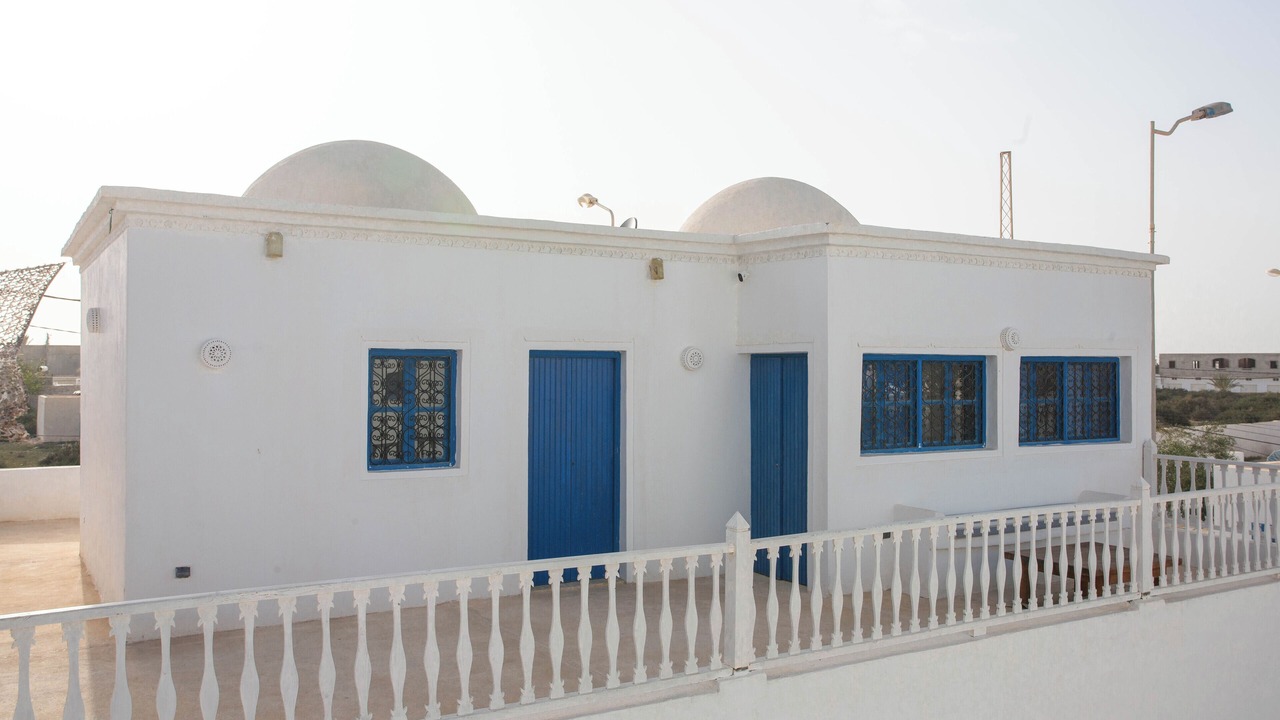 Photo of Outdoor in Erriadh