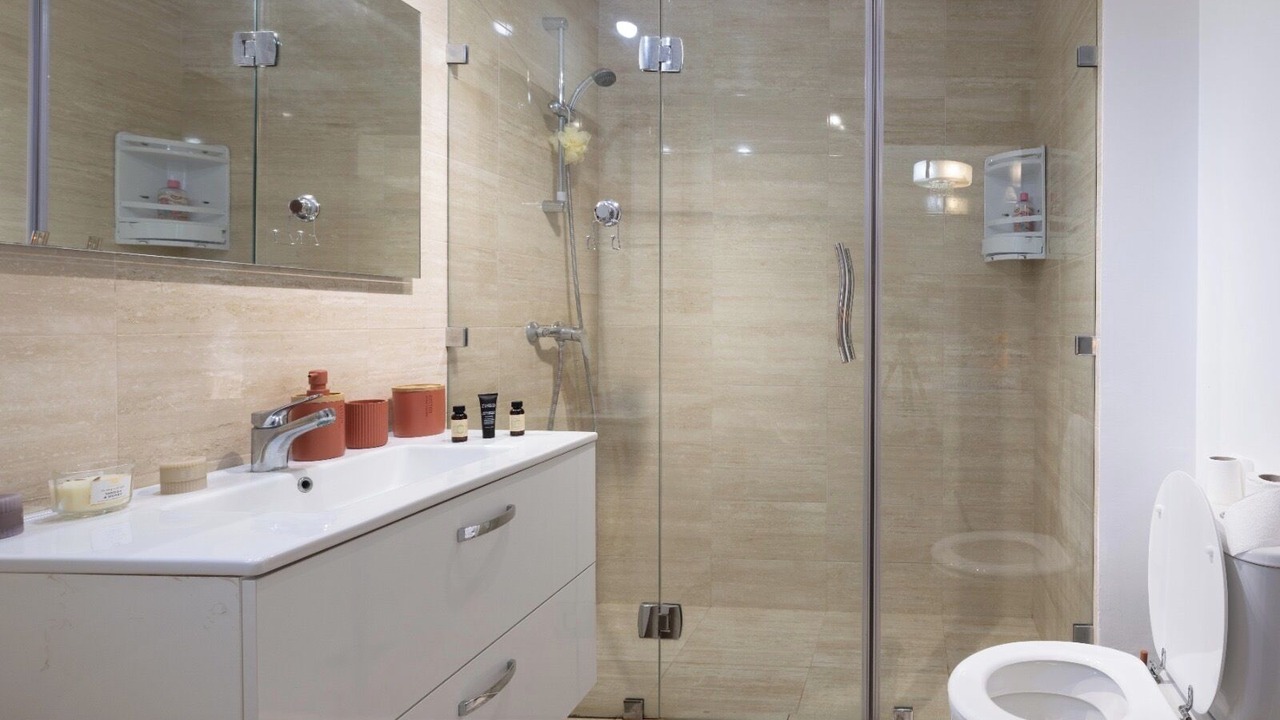 Photo of Bathroom in Menara