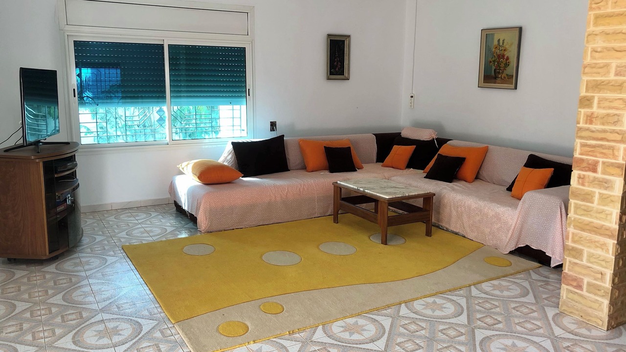 Photo of Livingroom in Gharbi