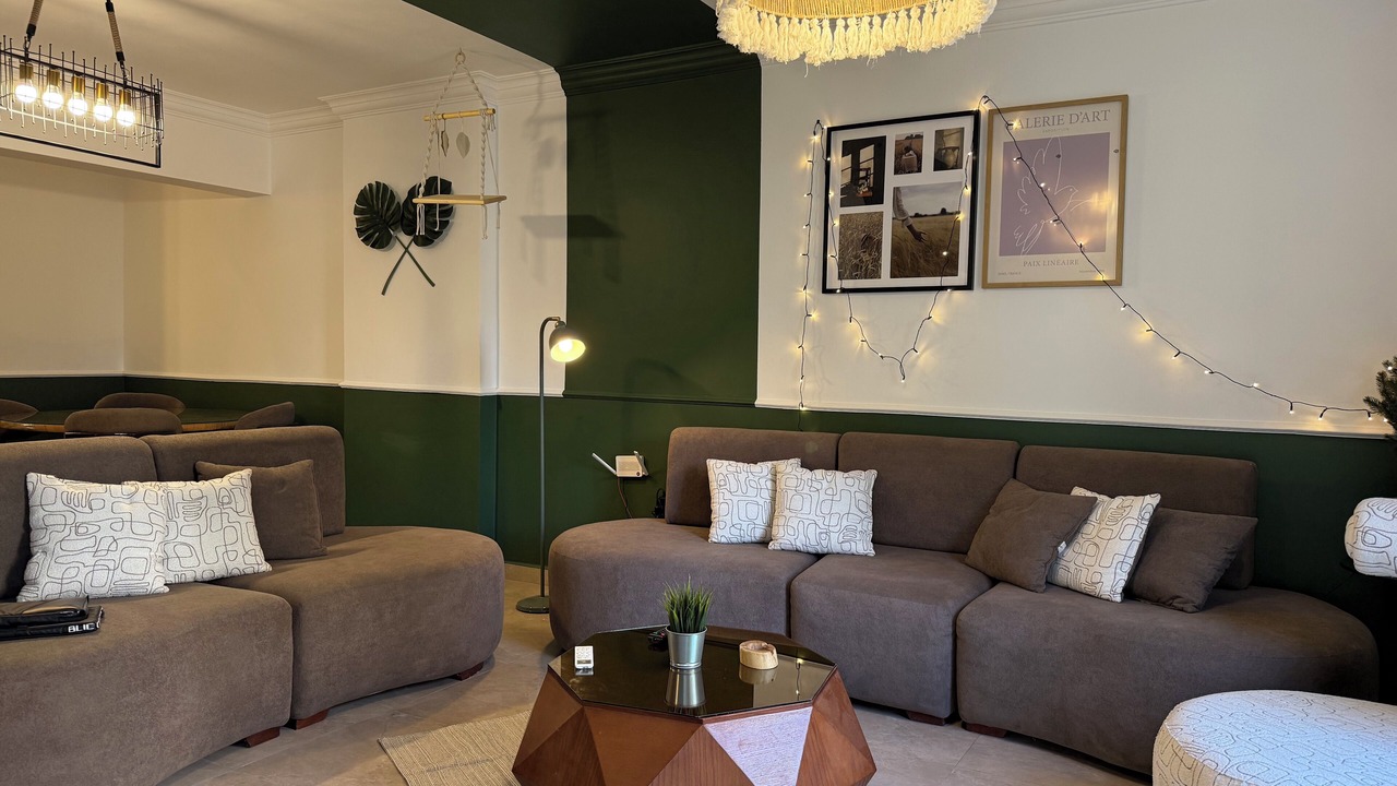 Photo of Livingroom in Sheikh Zayed City