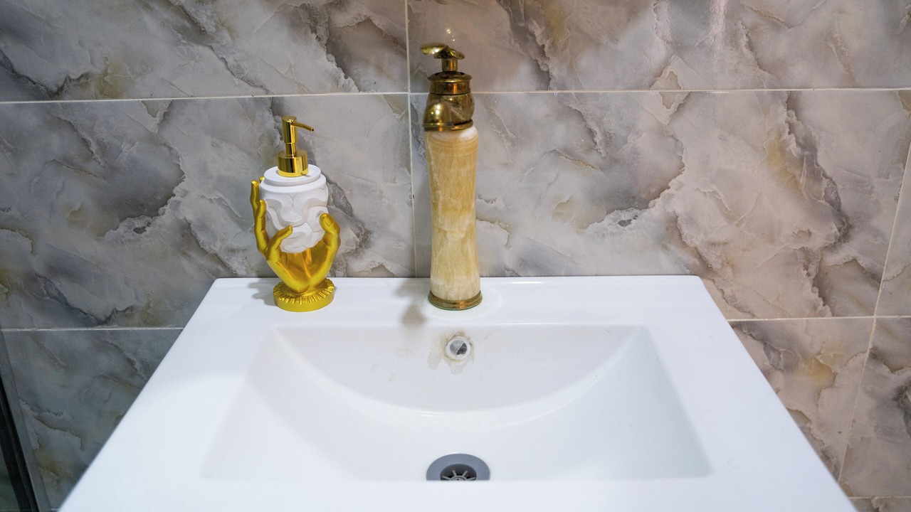 Photo of Bathroom in Ofin