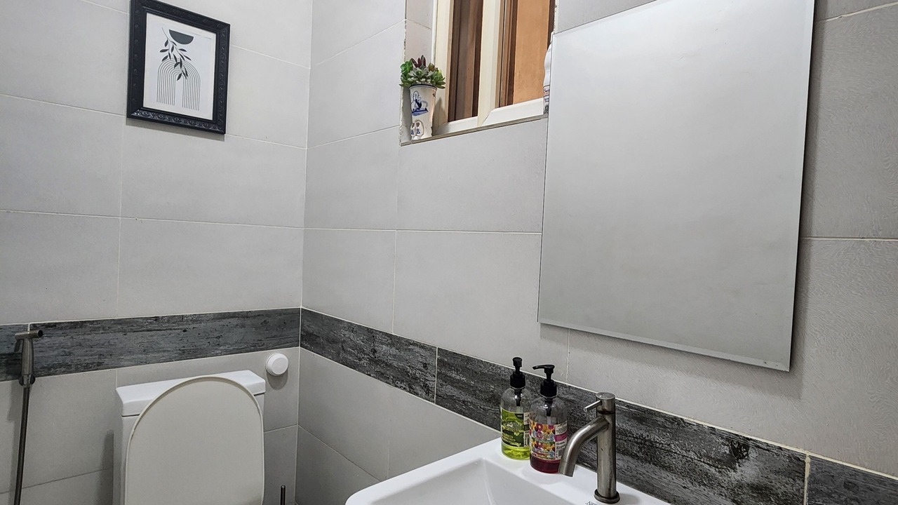 Photo of Bathroom in Ofin
