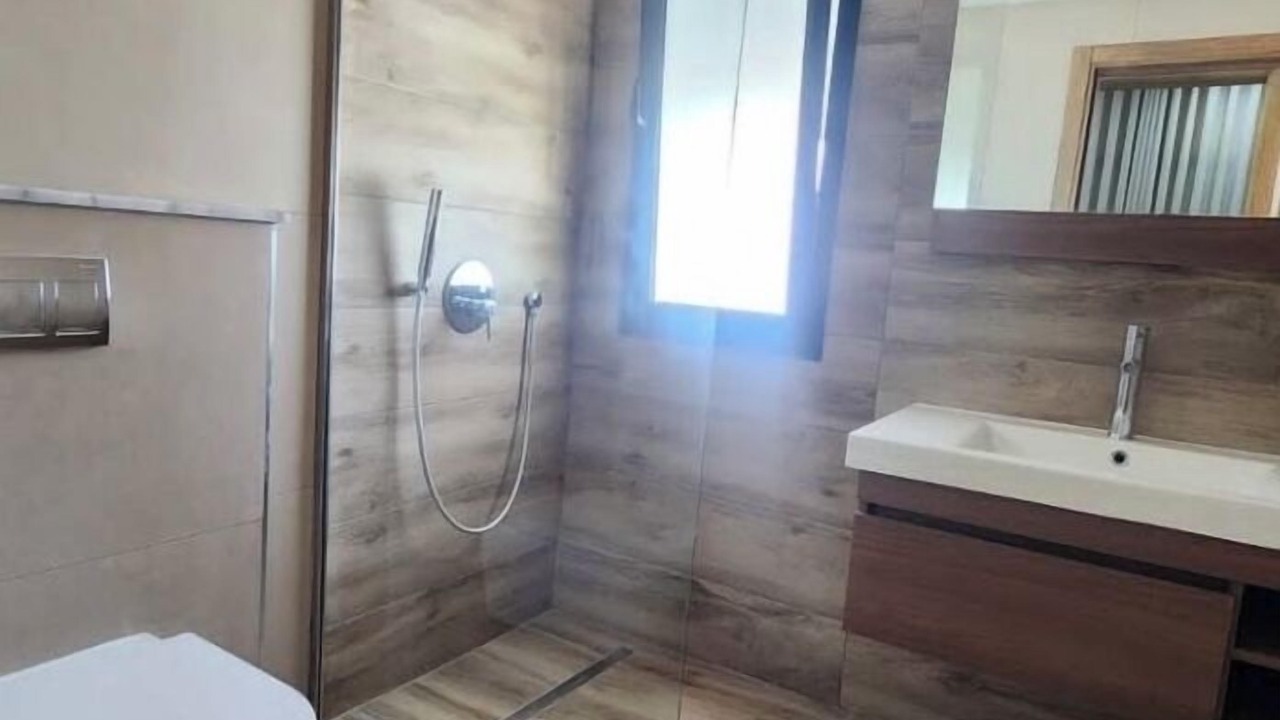 Photo of Bathroom in Aghir
