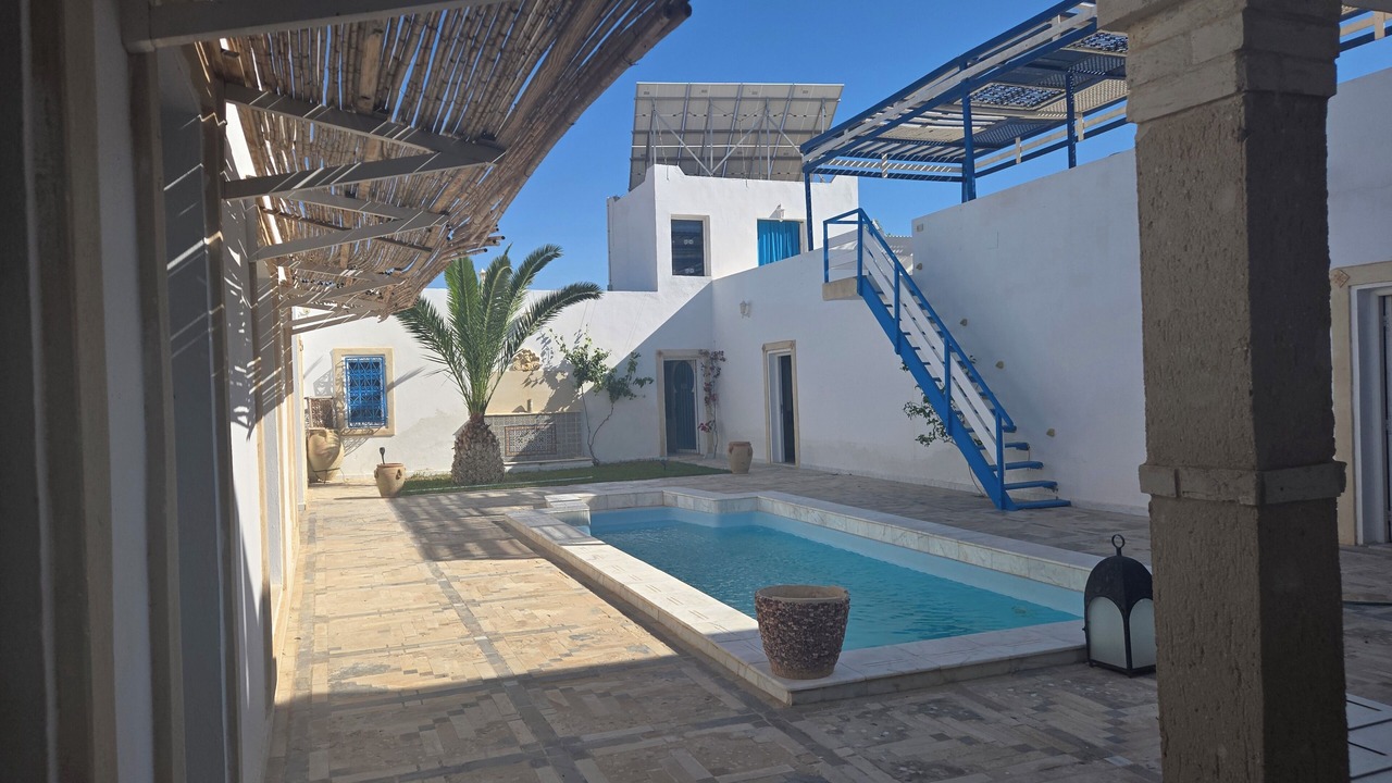 Photo of Outdoor in Mellita