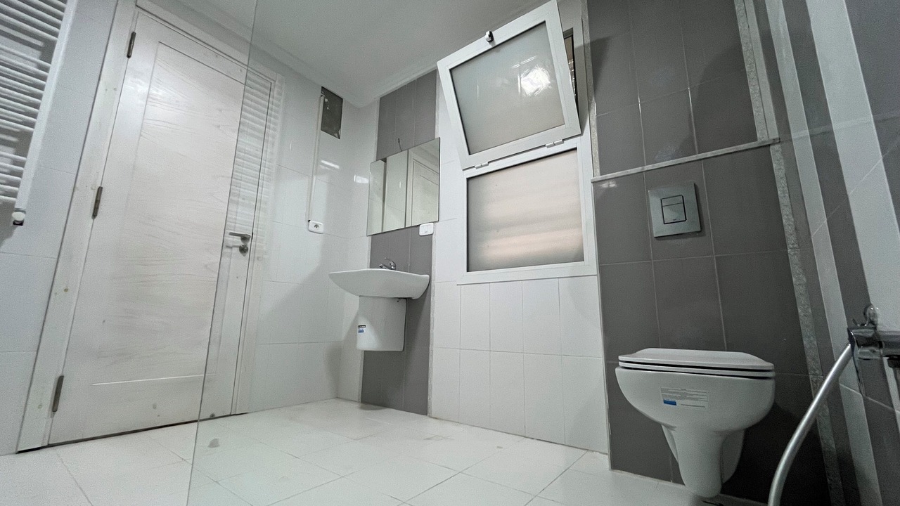 Photo of Bathroom in Ennasr