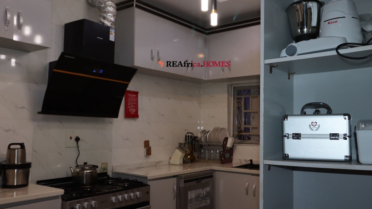 Photo of Kitchen in Edunabon