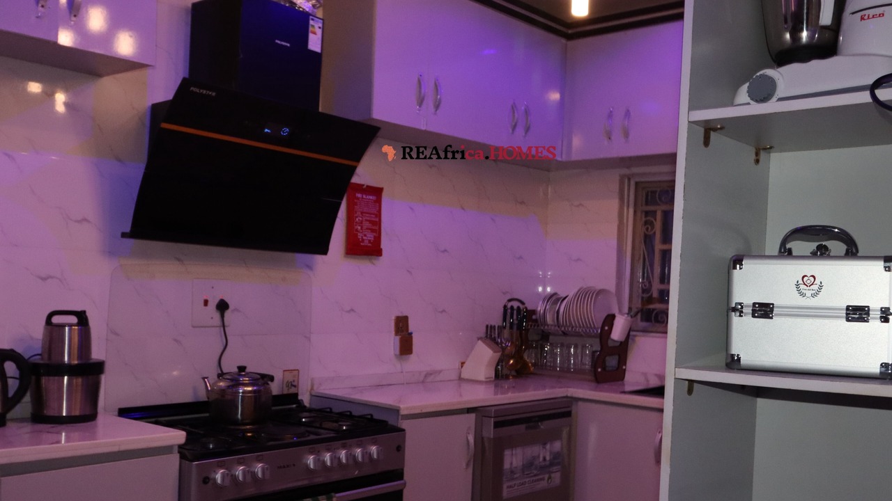 Photo of Kitchen in Edunabon