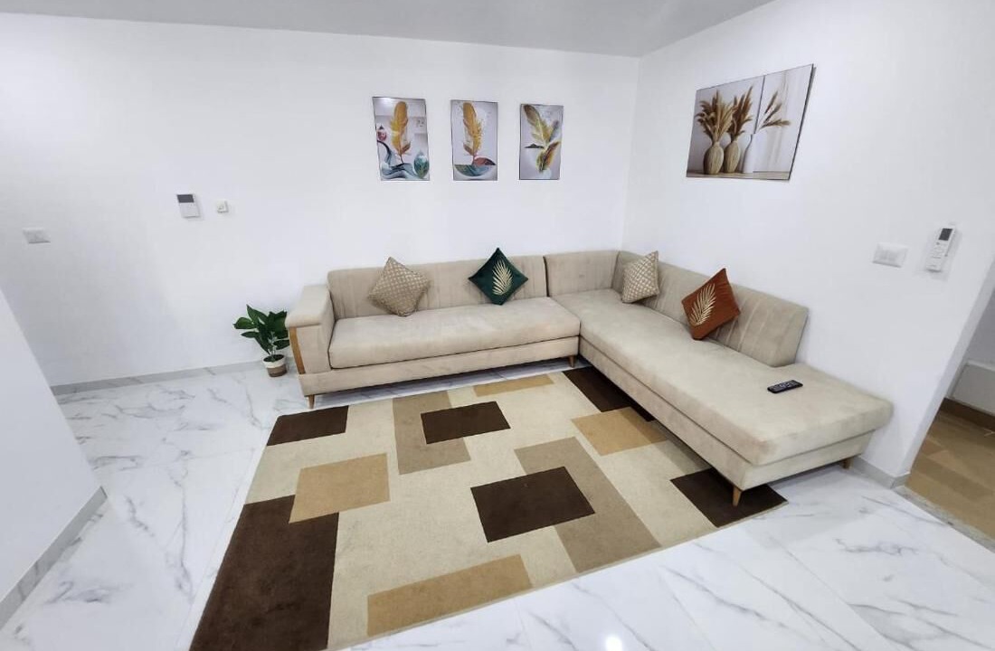 Photo of Livingroom in Ariana