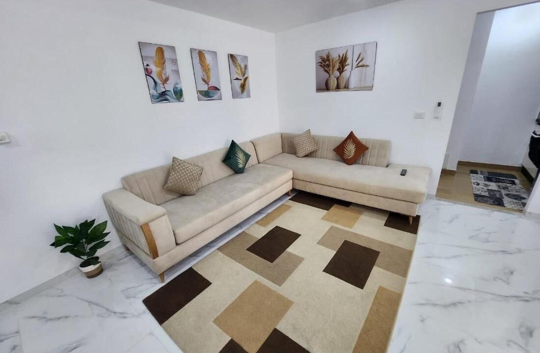 Photo of Livingroom in Ariana