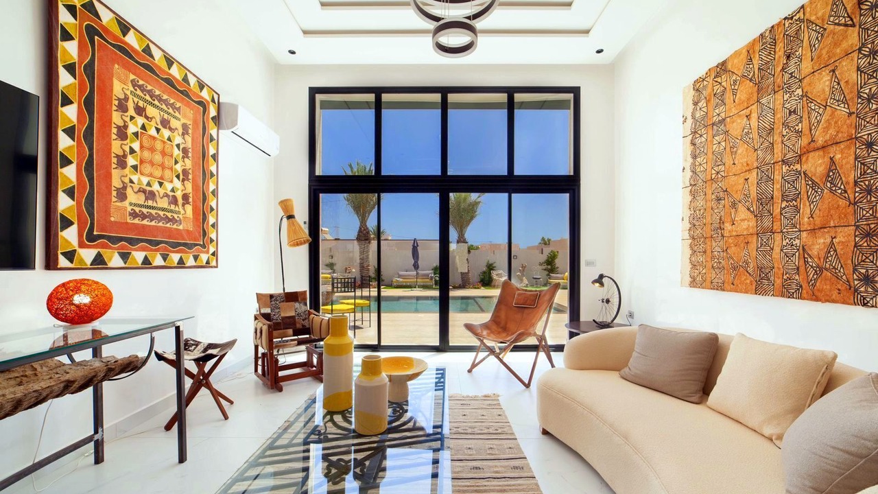 Photo of Livingroom in Aghir