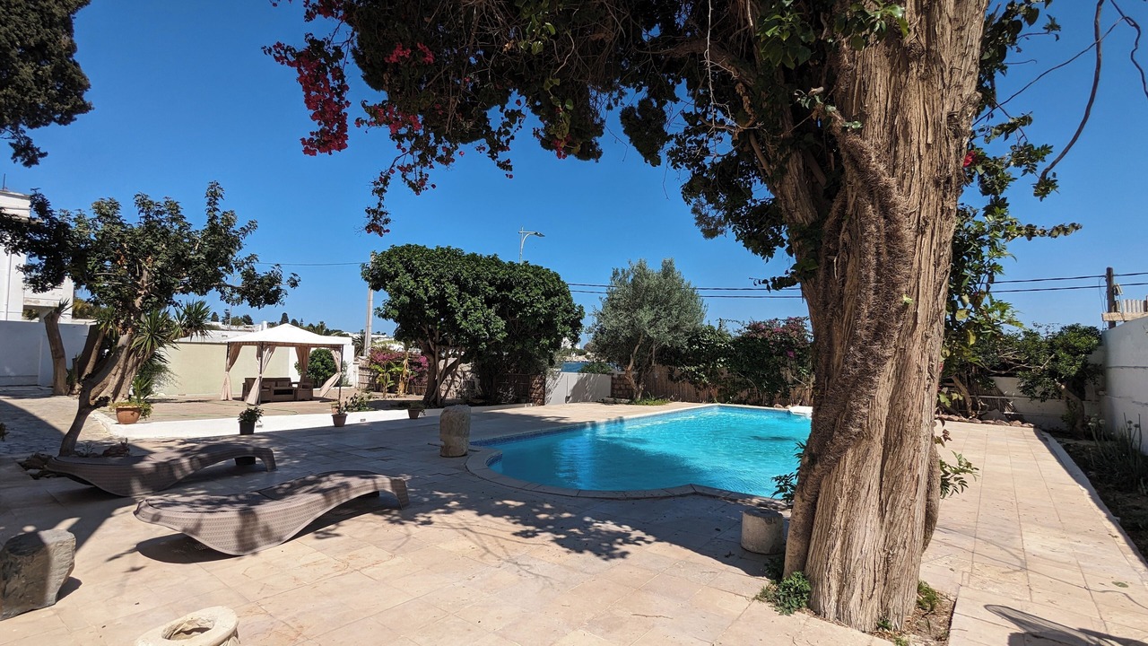 Photo of Outdoor in Amilcar