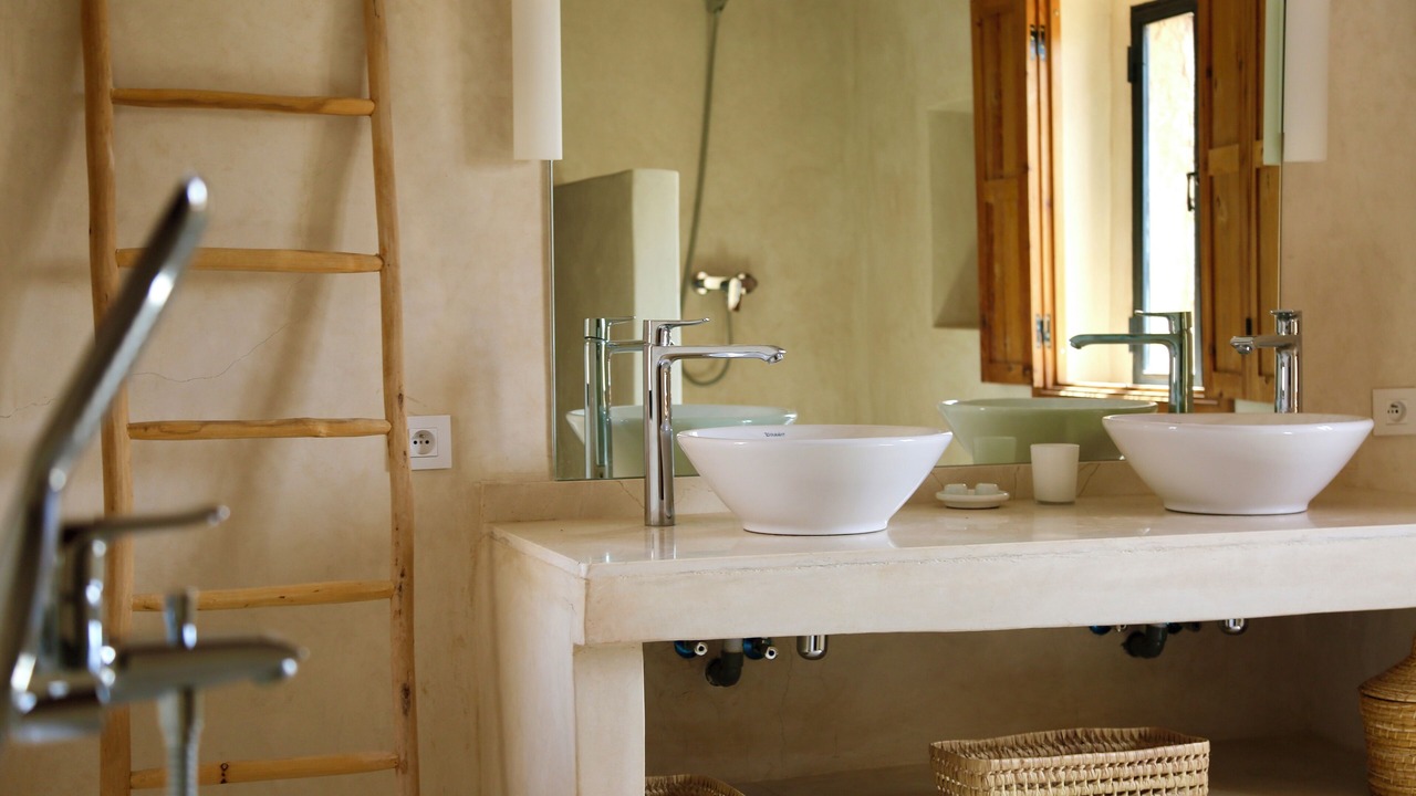 Photo of Bathroom in Jaidate
