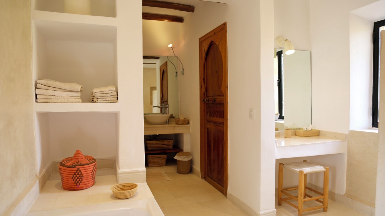 Photo of Bathroom in Jaidate