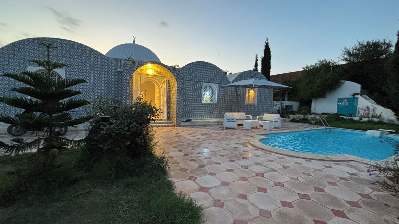 Photo of Outdoor in Tantana