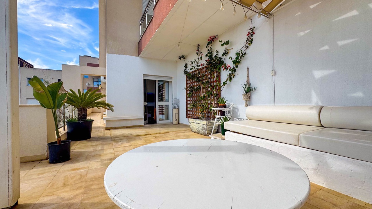 Photo of Patio Balcony in Ain Zaghouen Nord