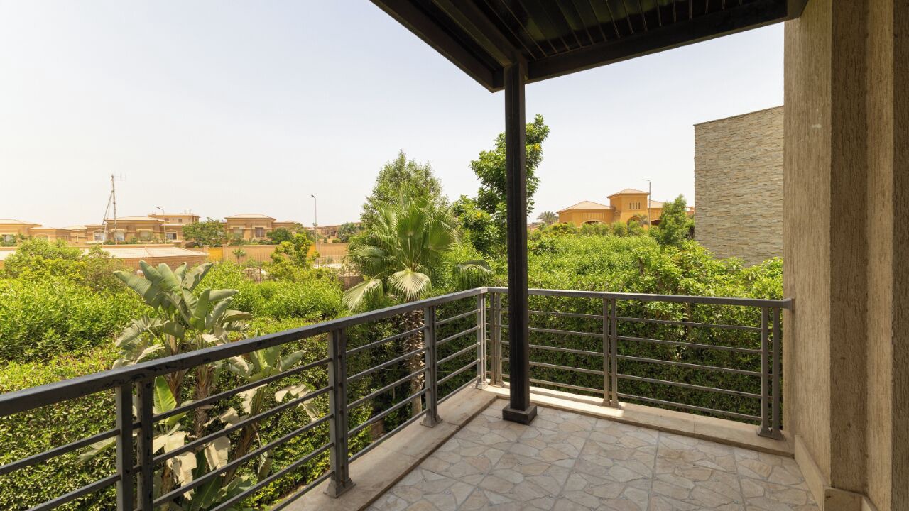 Photo of Outdoor in Sheikh Zayed City