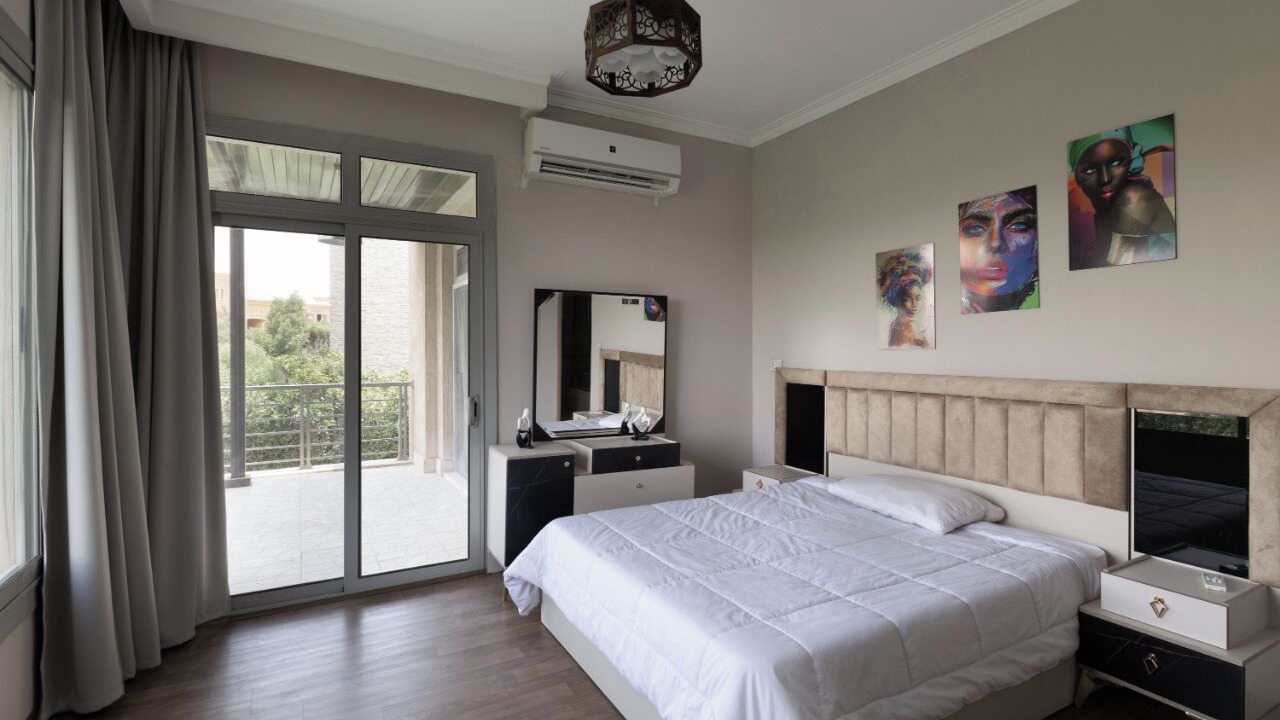 Photo of Bedroom in Sheikh Zayed City