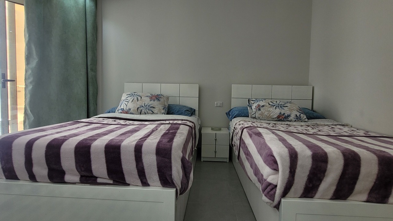 Photo of Bedroom in Corniche Road-Dahar