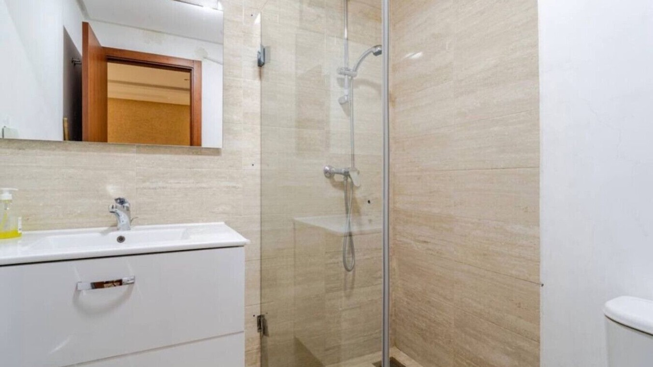 Photo of Bathroom in Menara