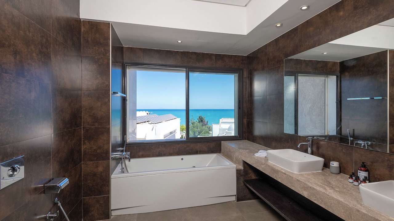 Photo of Bathroom in La Marsa