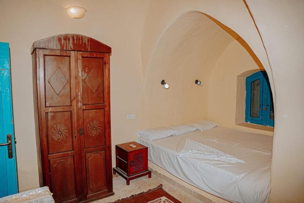 Photo of Bedroom in Tunis Village