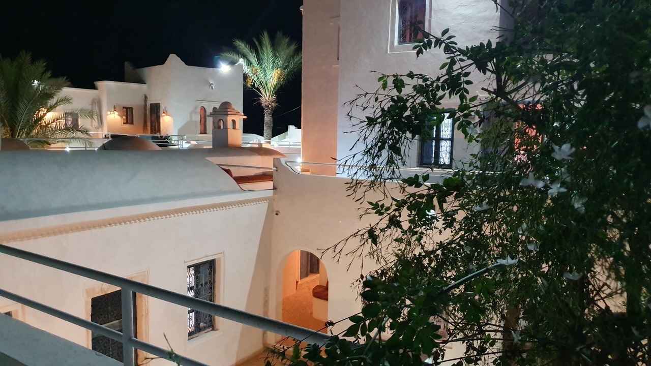 Photo of Outdoor in Erriadh