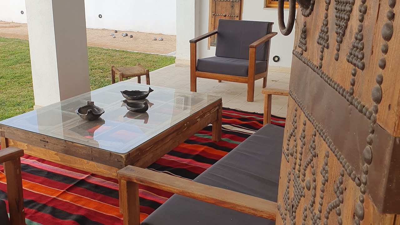 Photo of Patio Balcony in Erriadh