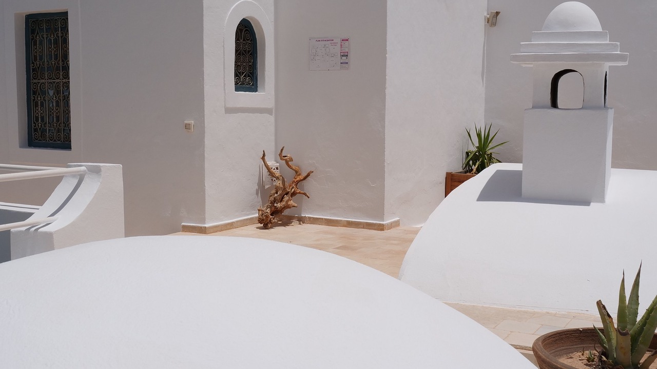 Photo of Outdoor in Erriadh