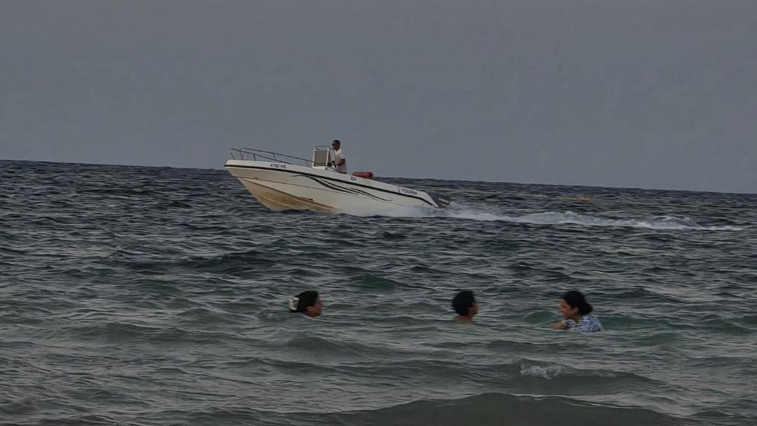 Photo of Human In Picture in Sangho