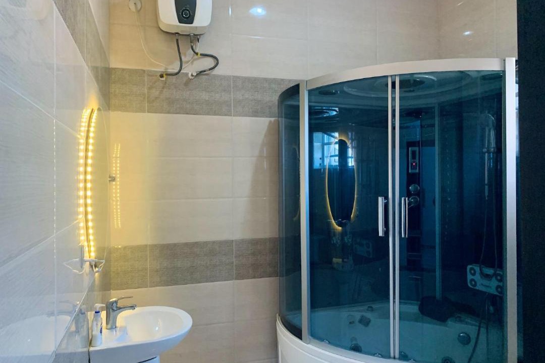 Photo of Bathroom in Ofin