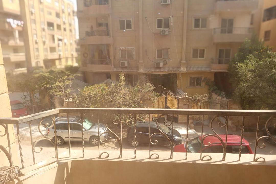 Photo of Patio Balcony in Pyramids Gardens