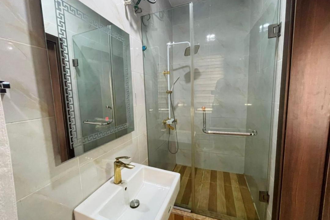 Photo of Bathroom in Victoria Garden City