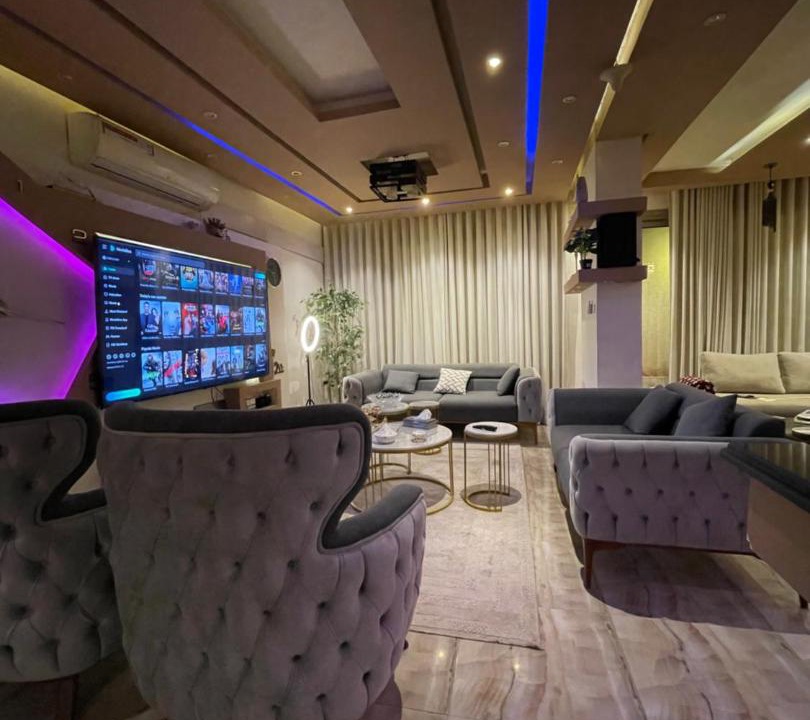 Photo of Livingroom in Pyramids Gardens