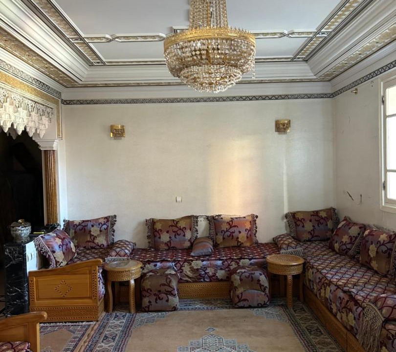 Photo of Livingroom in District of Sidi Youssef Ben Ali